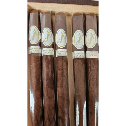 249 - Davidoff Nicaragua Millenium Lancero Limited edition Cigar - Box of 8 open box (mostly all sealed)