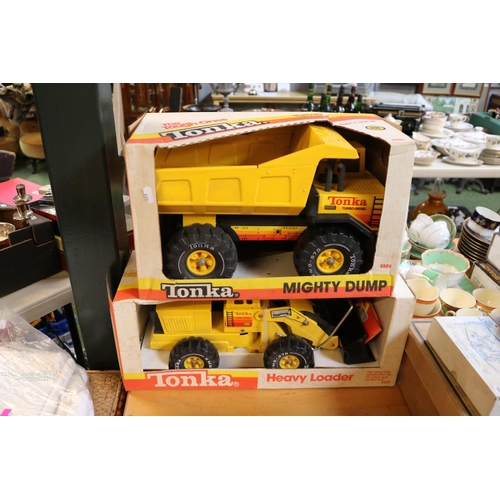 255 - Collection of 4 Boxed Tonka Toys to include Heavy Loader 5201, Heavy Dump 5200, Mighty Dump 3901 and... 