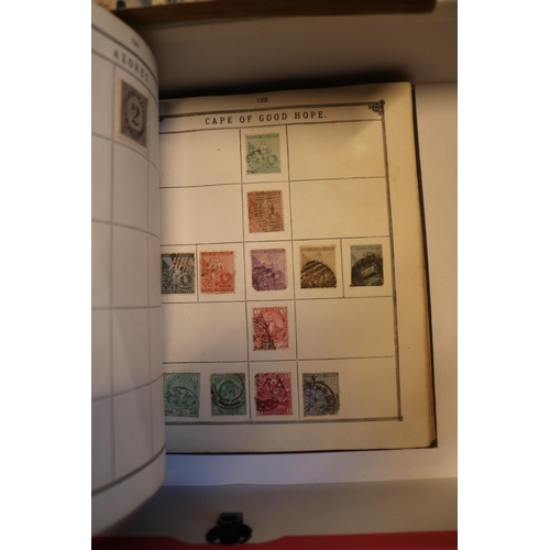 275 - Collection of assorted British and Commonwealth Stamps to include The Lincoln Stamp Album