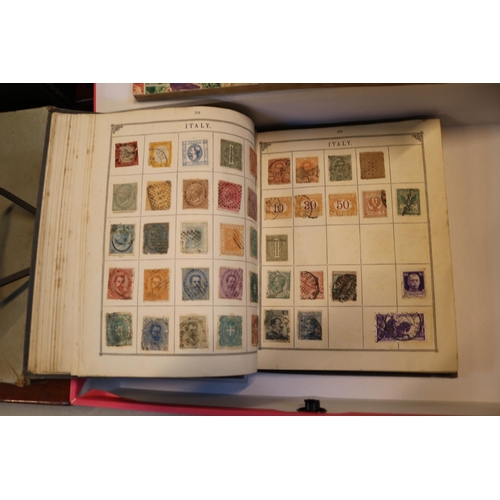 275 - Collection of assorted British and Commonwealth Stamps to include The Lincoln Stamp Album