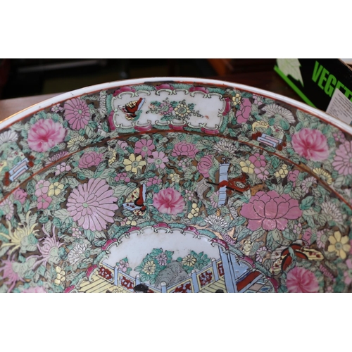 72 - Pair of Chinese Republic Famille Rose Bowls decorated with Peony, Chrysanthemum, Butterflies  and fi... 