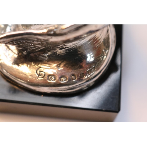 497 - Good quality Silver model of a Salmon signed Elton mounted on marble base 10cm in Height