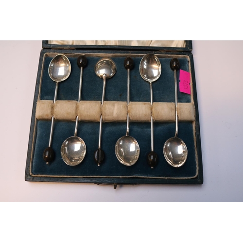 503 - Cased set of Silver Coffee Bean spoons Birmingham 1909