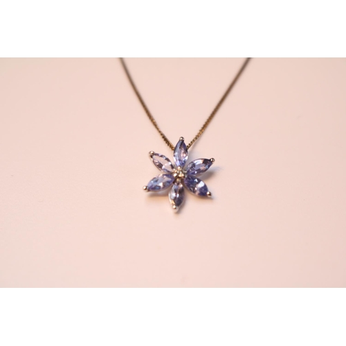 522 - Ladies 9ct Tanzanite Pendant on chain 1.6g total weight