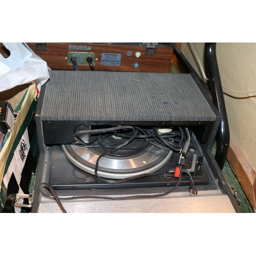 292 - Bush Transistor Radio Turntable