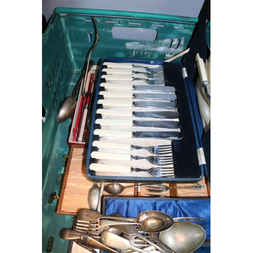 169 - Collection of assorted Boxed Silver plated flatware 19thC and later