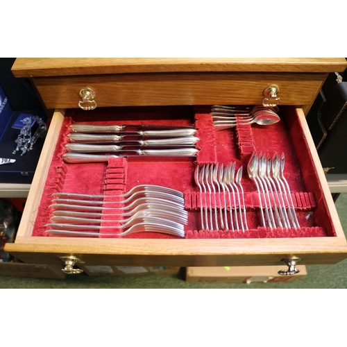 195 - Mappin & Webb Silverplated Oak cased canteen of Cutlery with brass drop handles