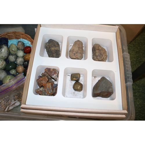 211 - Good collection of Minerals and Polished Eggs to include Pyrite, Agate, Quartz etc