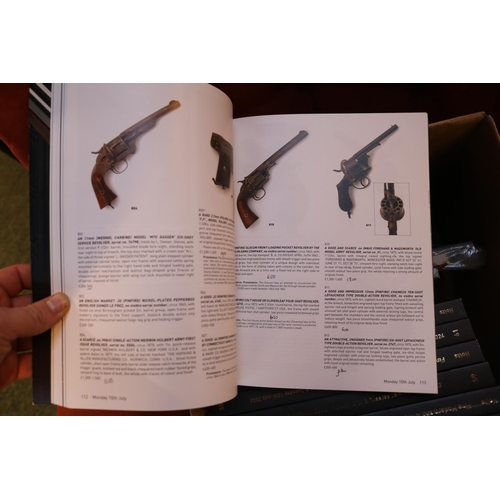 252 - Collection of Fine Modern and Antique Gun Auction Catalogues