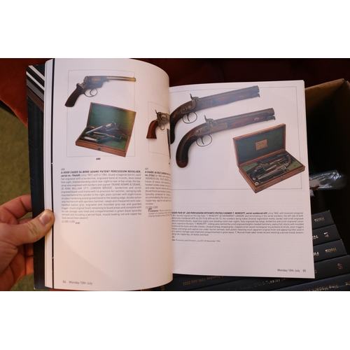 252 - Collection of Fine Modern and Antique Gun Auction Catalogues