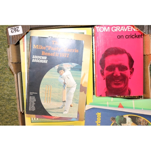 262 - Collection of Sporting Books to include Rothmans Football Year and assorted Programmes