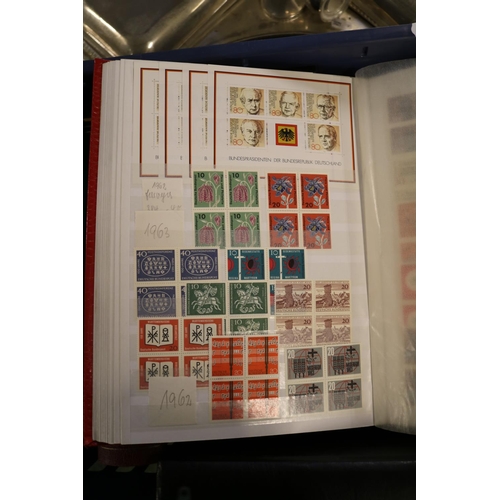 264 - Large Collection of World Stamp Albums mainly USA