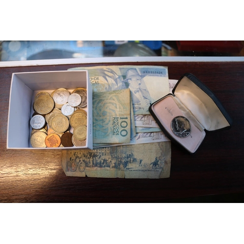 Box of assorted World Coinage and Bank notes to include Dollars ...