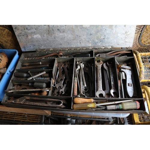 736 - Collection of assorted Workshop tools