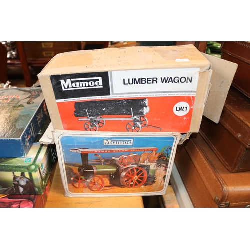 194 - Boxed Mamod Lumber Wagon & Boxed Mamod Steam Engine