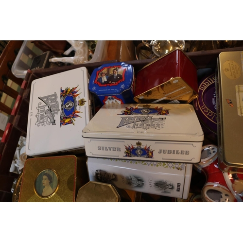 208 - Collection of assorted Vintage Biscuit and Advertising tins to include Walkers, Royal Silver Jubilee... 