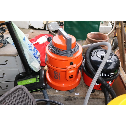 677 - Vax 6131 Multivax, henry hoover and a upright vacuum