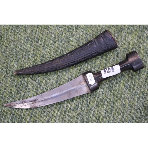 124 - Khanjar Vintage Oman type Dagger in Scabbard. 33cm in Length