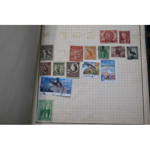 61 - Collection of 19thCand later BG and worldwide Stamps, loose and in albums