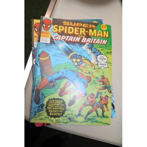 253C - Collection of 25 Marvel Super Spider-man  Comics Mainly Late 1970s