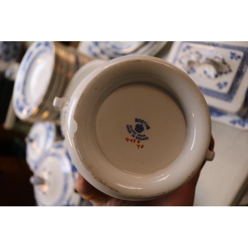 266 - Large collection of Booths Dragon decorated Dinnerware to include Dinner plates, Meat plates etc.