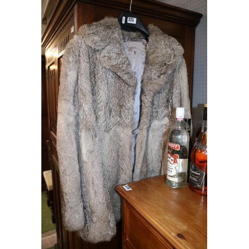 375 - Ladies Vintage Fur coat