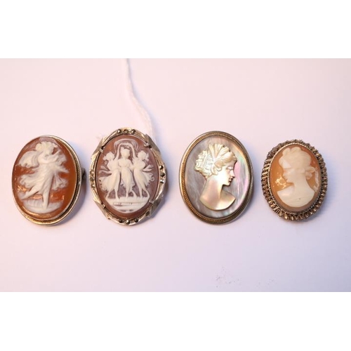 495 - Collection of assorted Silver and other mounted Cameo Brooches (4)