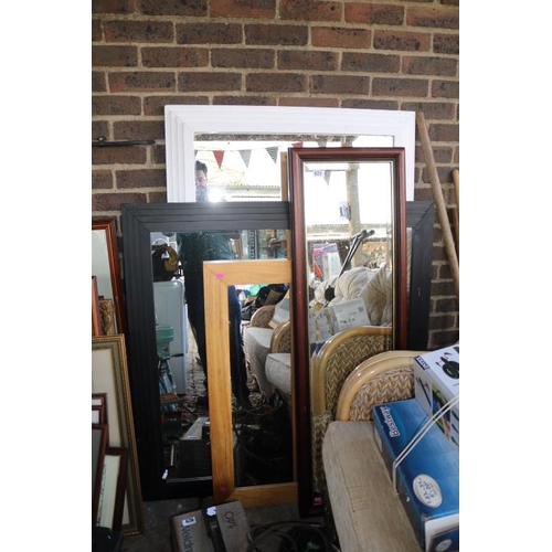 624 - Collection of assorted Mirrors