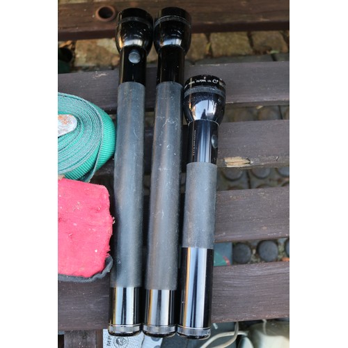 652 - 3x Maglite Security Torches