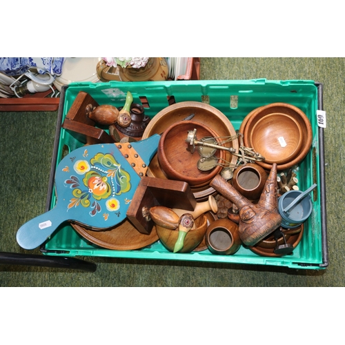 169 - Box of assorted Bygones to include 2 Geisha doll models, Wooden ware bowls etc.