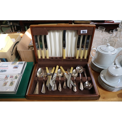 204 - Oak Art deco Cased Canteen of Cutlery