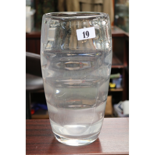 Lot 19        