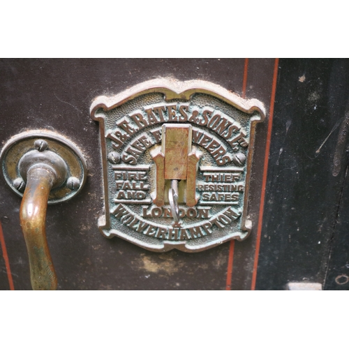 225 - J & E Bates & Sons of Wolverhampton Safe with Key