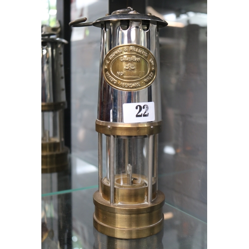 Lot 22        
