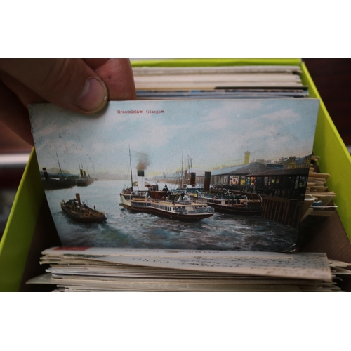 60 - Box of assorted Topographical postcards