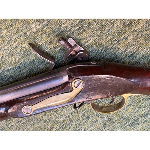 70 - Early 19thC Flintlock muzzle load musket rifle, long barrelled ...