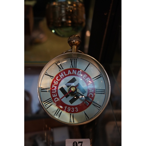 97 - Deutschland Erwasche 1933 marked spherical desk clock