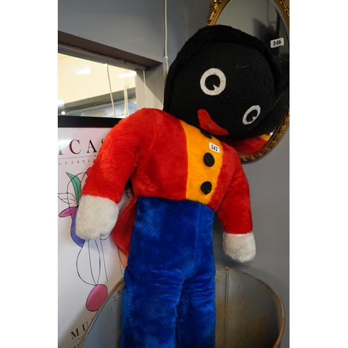 347 - Large Robinson Advertising Figure