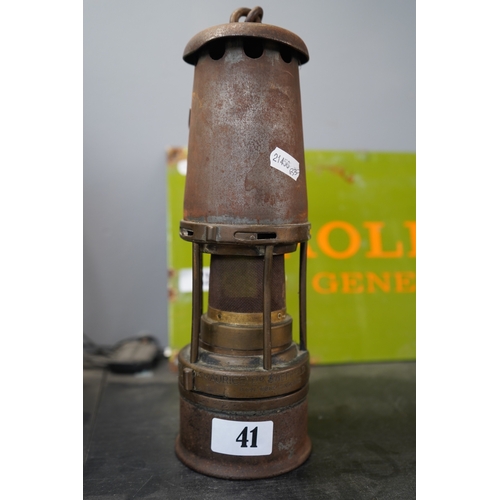 Lot 41        