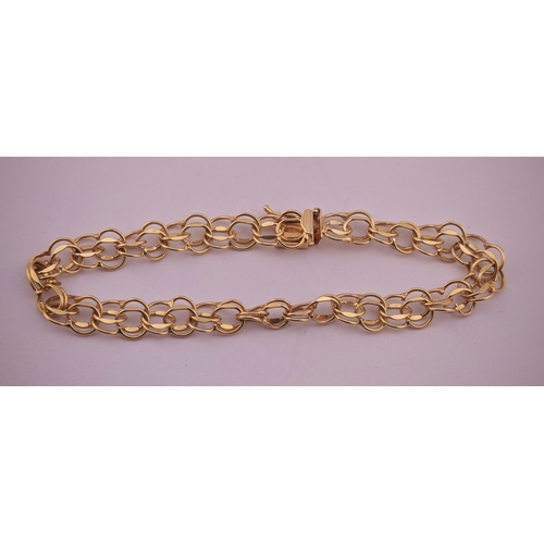14K Gold Ladies Fancy Link Bracelet 6.9g total weight 17cm in Length