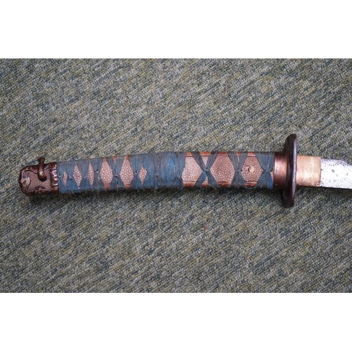 38 - Japanese Officers Short Samurai Sword with gilded and engraved Tsuba, character marks to handle unde... 