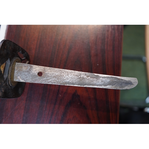 38 - Japanese Officers Short Samurai Sword with gilded and engraved Tsuba, character marks to handle unde... 