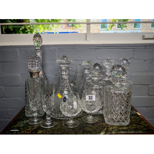 Lot 32        