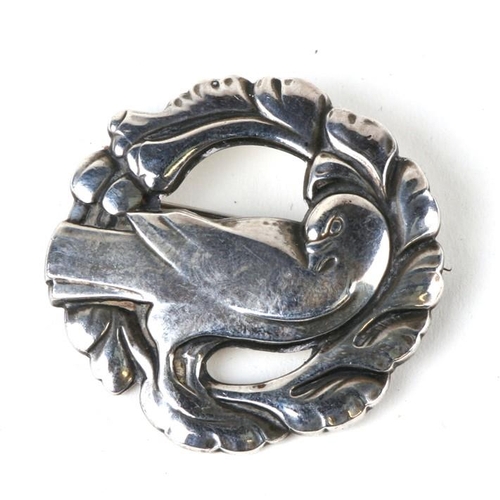 1003 - A Georg Jenson Danish sterling silver stylised dove brooch, number '123', designed by Kristian Mohl-... 