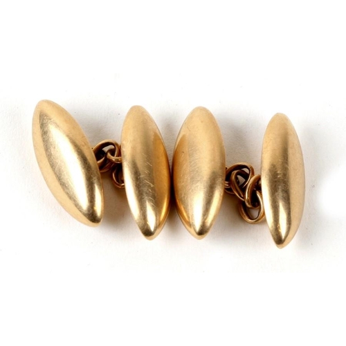 1033 - A pair of 18ct gold cufflinks 7.3g