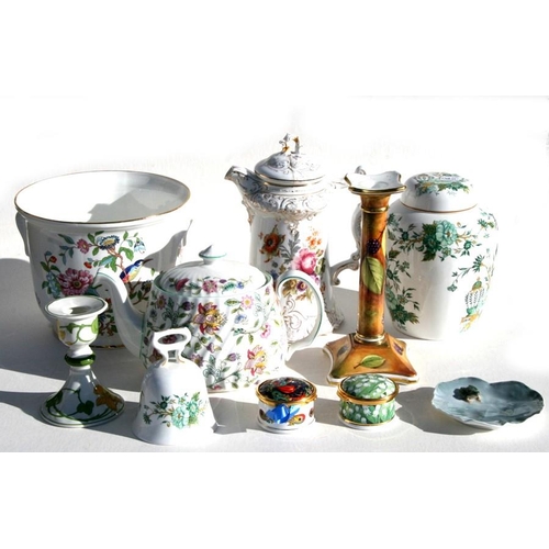 824 - A quantity of assorted ceramics to include a Victorian part-tea service; a Minton cabinet plate; a C... 