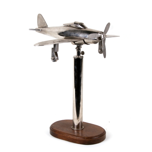 1048 - An aluminium model of a plane. wingspan 45cm (17.5 ins)