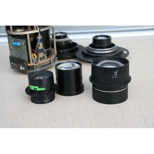 897 - A quantity of camera lenses to include Fijinon-TV-Z 1;18/18-100 lens and other similar lenses.