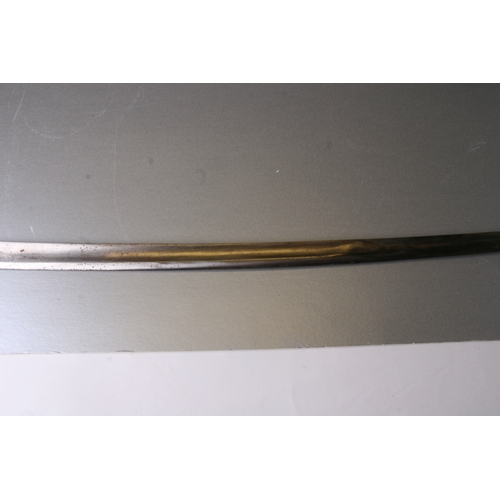 360 - A WWI period Russian sword and scabbard, the hilt numbered '7301', 101cms (39.75ins) long.