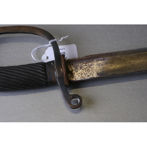 360 - A WWI period Russian sword and scabbard, the hilt numbered '7301', 101cms (39.75ins) long.